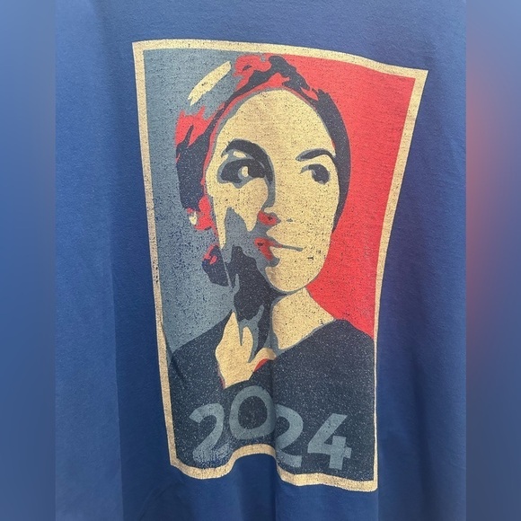 Alexandria Ocasio Cortez T-Shirt Size 2X - Picture 2 of 6